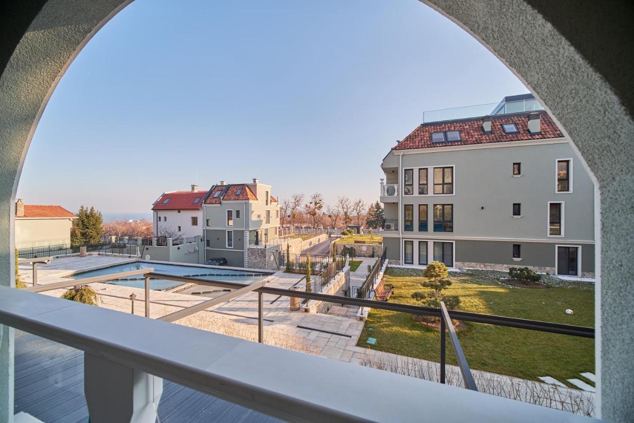 Mediterranea Complex - Luxury Apartment With Sea & Pool View! Varna Exterior foto